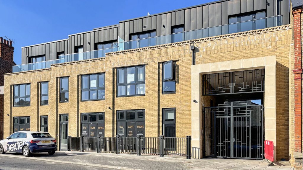 Old Dairy House Frost Meadowcroft